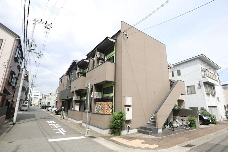 ラ・ヴィータ川西