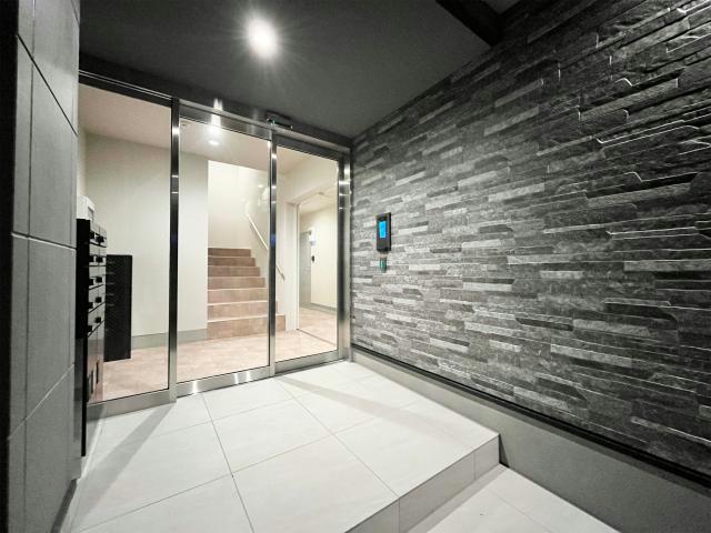 MAISON YUKIRA