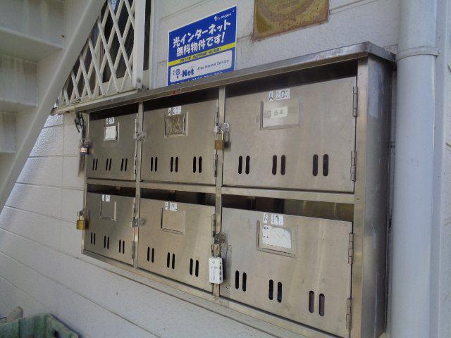 フラワーハイツB棟