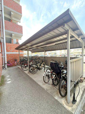 スラージュマン屋形
