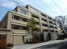 ROPPONGI PLACID