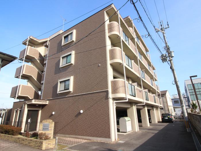 エムセラヴィ