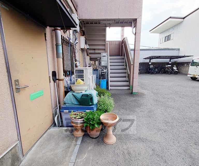 ナウハイツ