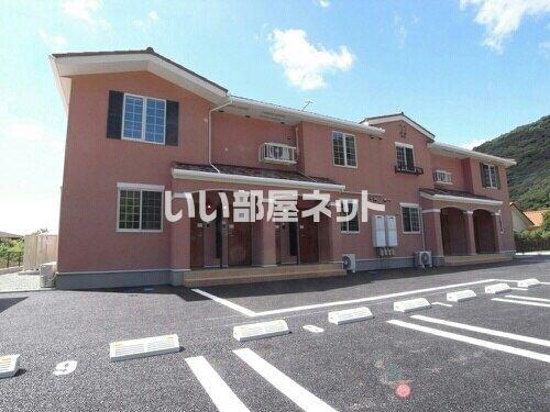 VILLA MIDDY I