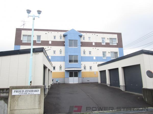 PLAUD ZENIBAKO