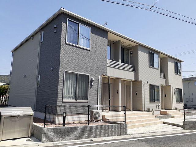 ＪＲ山陰本線 大田市駅 徒歩16分  築5年(1LDK/1階)
