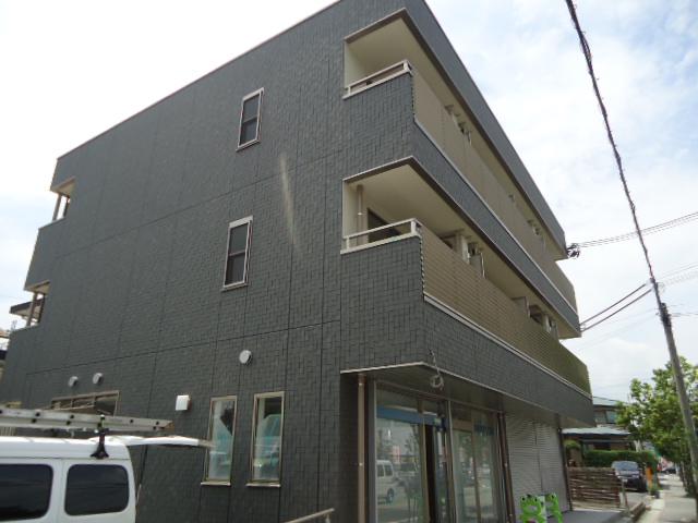 クロスAKT