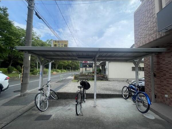 エレガンEYT