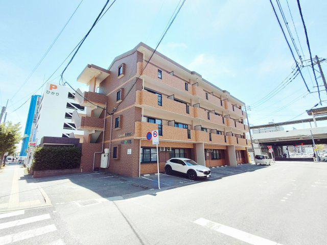 グロース駅前