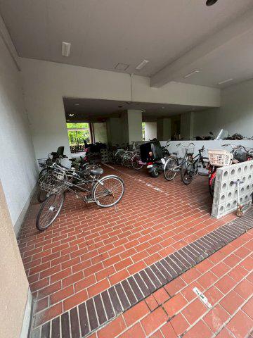 UR 武庫川11