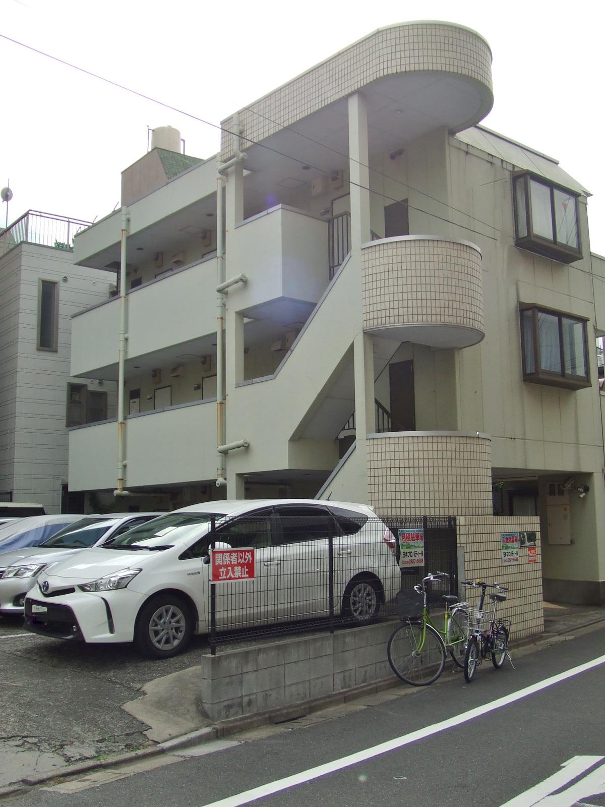 山城マンション