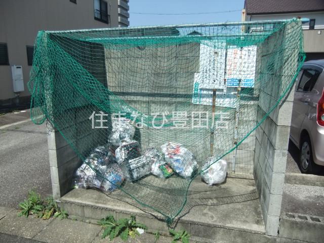 ハイツ朝日ヶ丘A