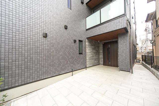 HILL TOP RESIDENCE OSAKI