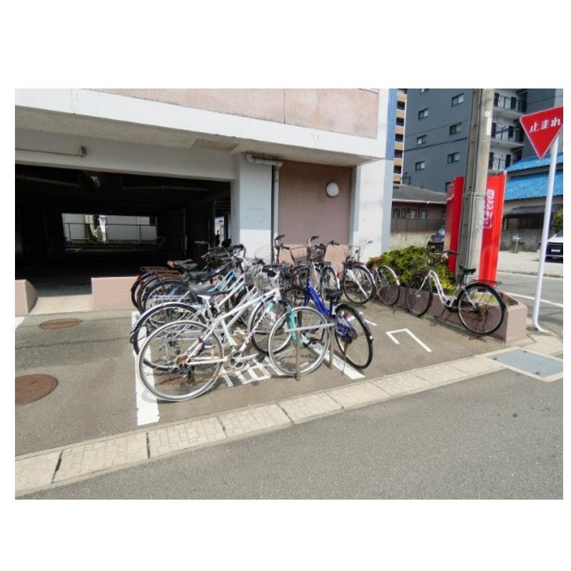 プレスト春日原