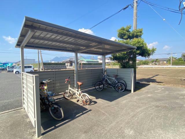 セジュール札元 A棟