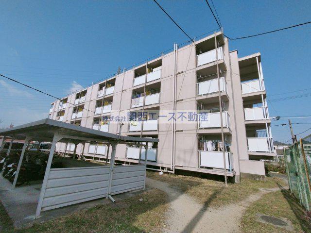 ビレッジハウス日下 4号棟
