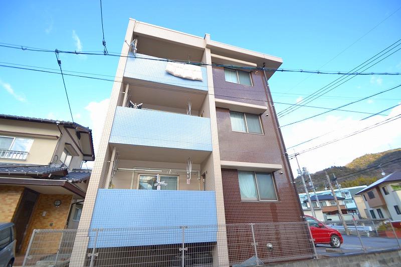 アイユービル