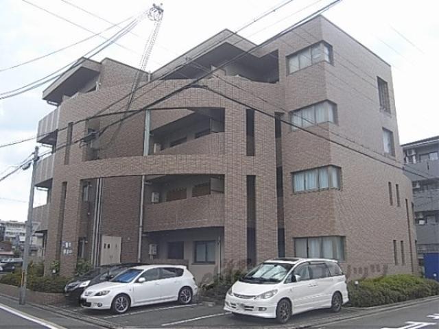 エリーフラッツ西ノ京