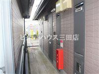 神戸電鉄三田線 横山駅(兵庫) 徒歩8分 2階建 築28年