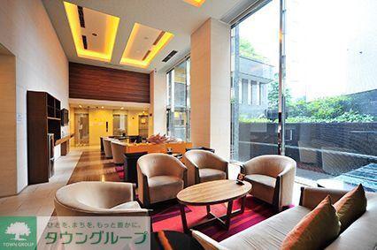 ファーストリアルタワー新宿