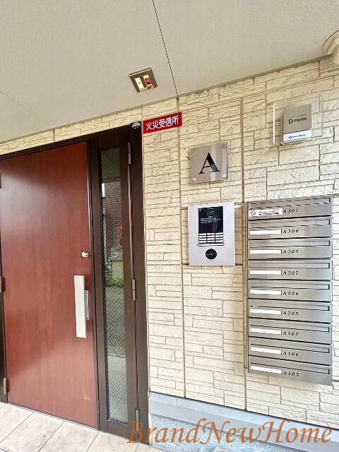 ムーラン ア ヴァン A棟