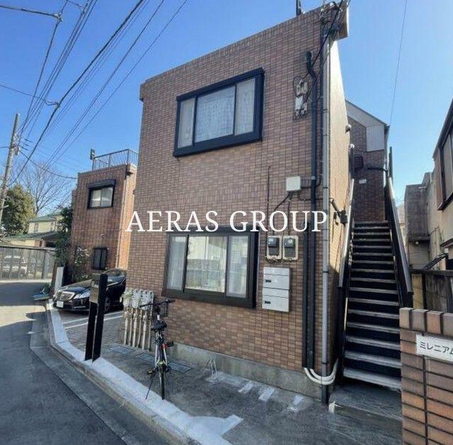 ミレニアムハウス