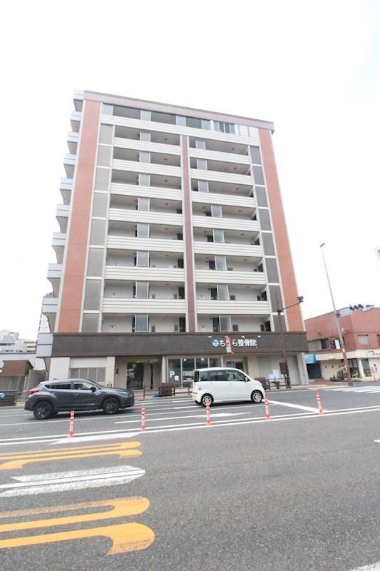 クレスト南小倉