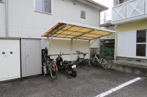 フレグランス石川 A