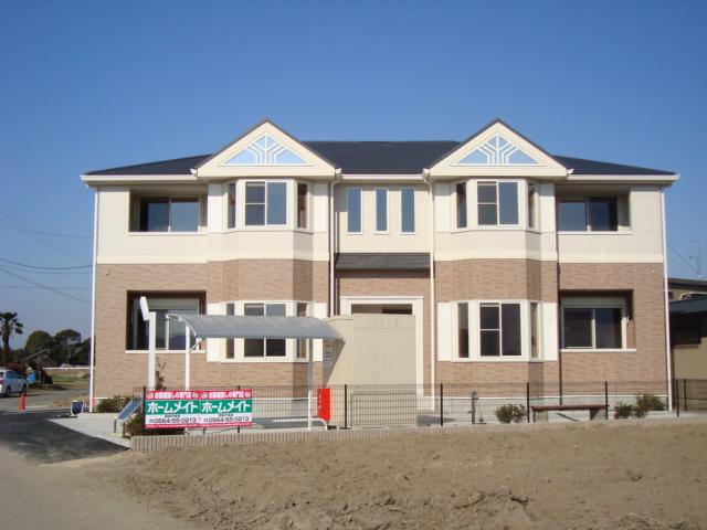 GREEN COURT
