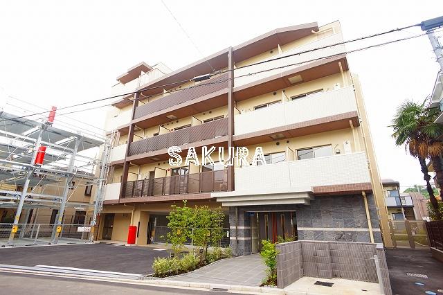 REILIS YOKOHAMA-IDOGAYA AZ
