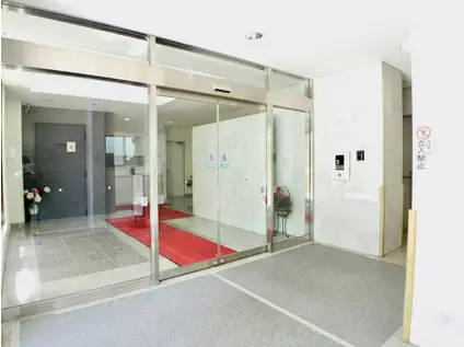 オクトフラッツK(1K/2階)の外観写真