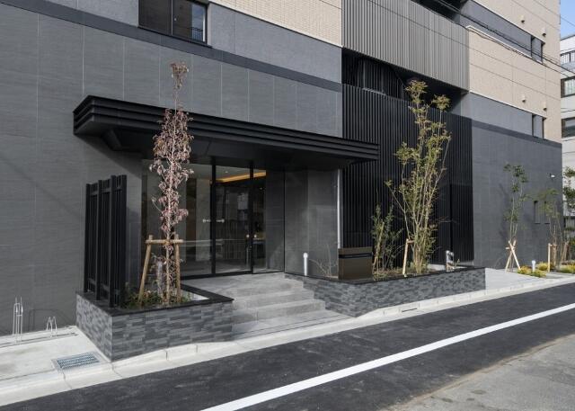 RYOGOKU STATION RESIDENCE