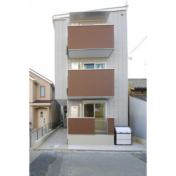 HALE AKARA