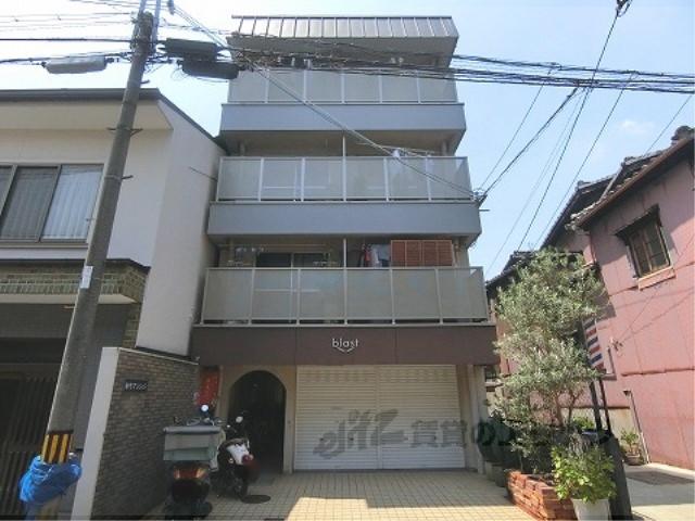 新町マンション