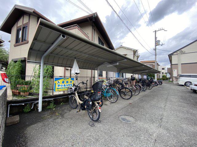 エスト・ステーブル