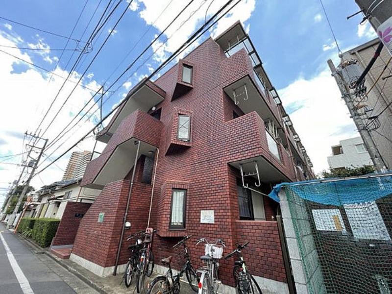 煉瓦館61(1K/2階)