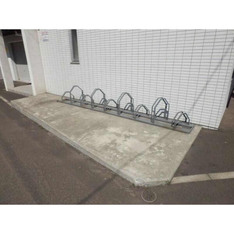 ビアン平岸