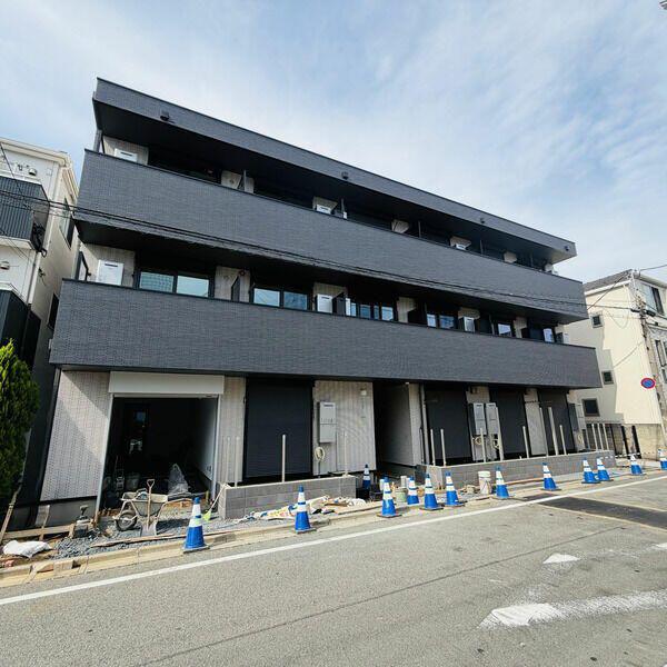 イー・ヴィレッジ常盤台