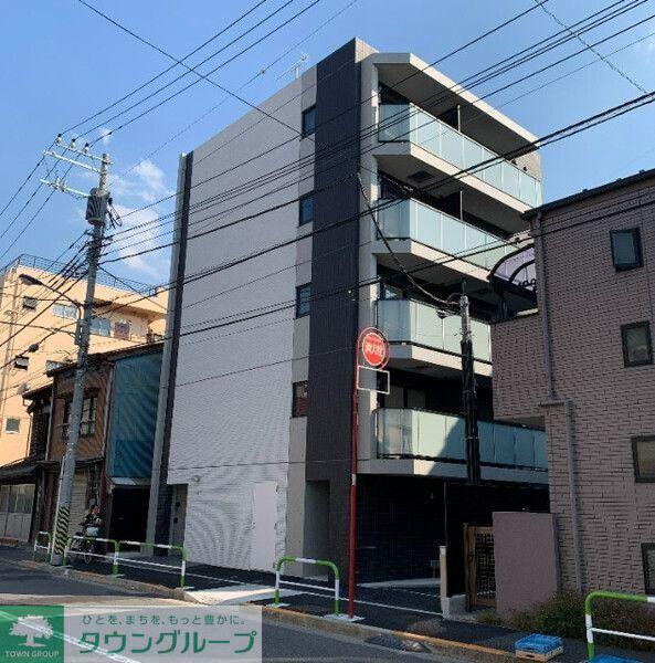ルネサンスコート王子