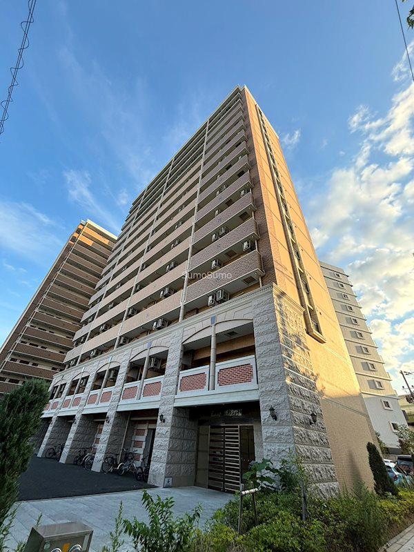LUXE難波西II