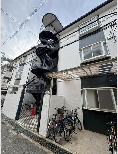 ゴールドクレスト