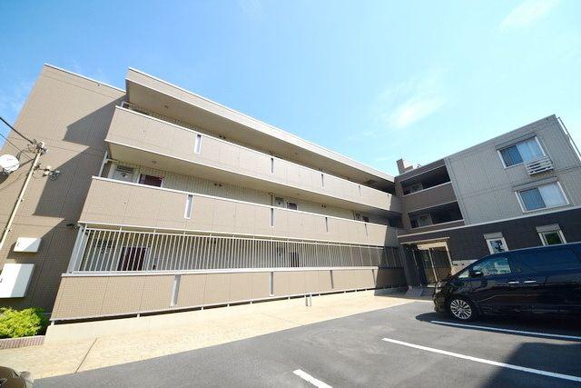 トロアモリール