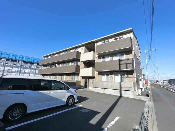 東武伊勢崎線 野州山辺駅 徒歩7分 3階建 築12年