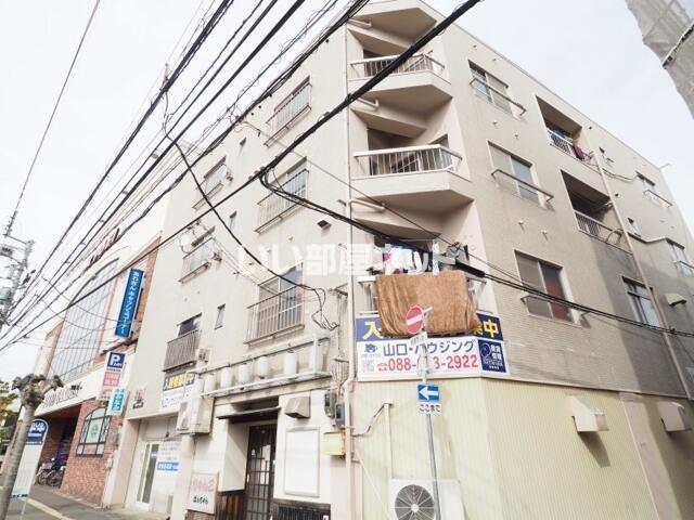 ナロービル