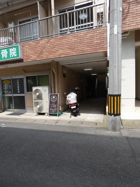 岩崎勝ビル(1K/3階)の外観写真