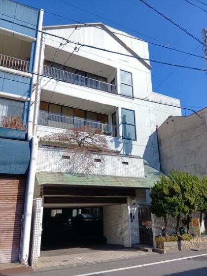 栗生ビル