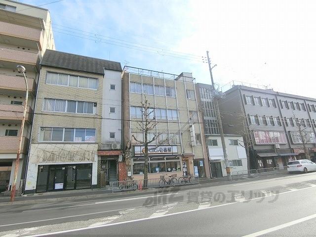 山内ビル