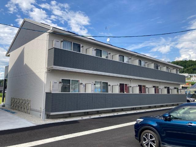 D-ROOM茄子川 A
