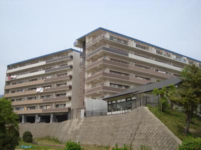 ニューガイア四季彩の丘C棟