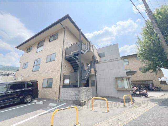 メゾンフェニックス